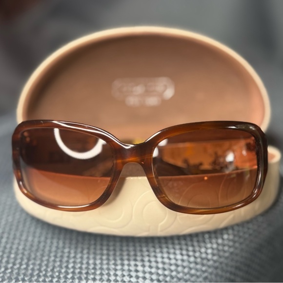 Coach Tortoise Shell Sunglasses - Picture 1 of 8